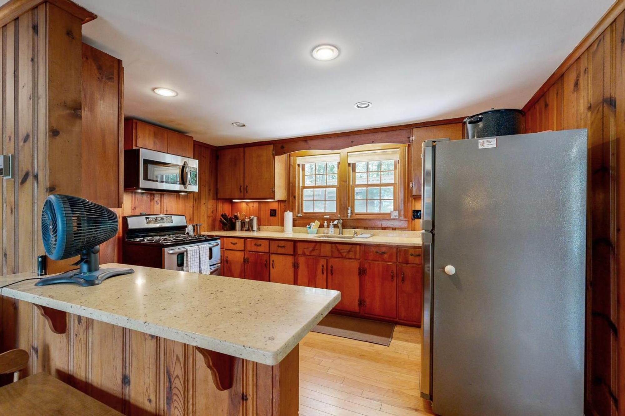 Pickerel Cove Cottage Машпи Экстерьер фото
