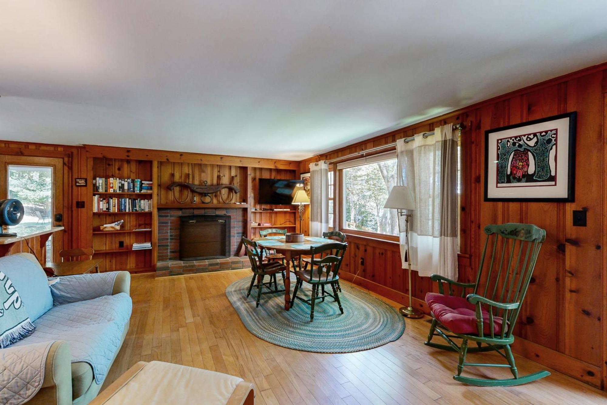 Pickerel Cove Cottage Машпи Экстерьер фото