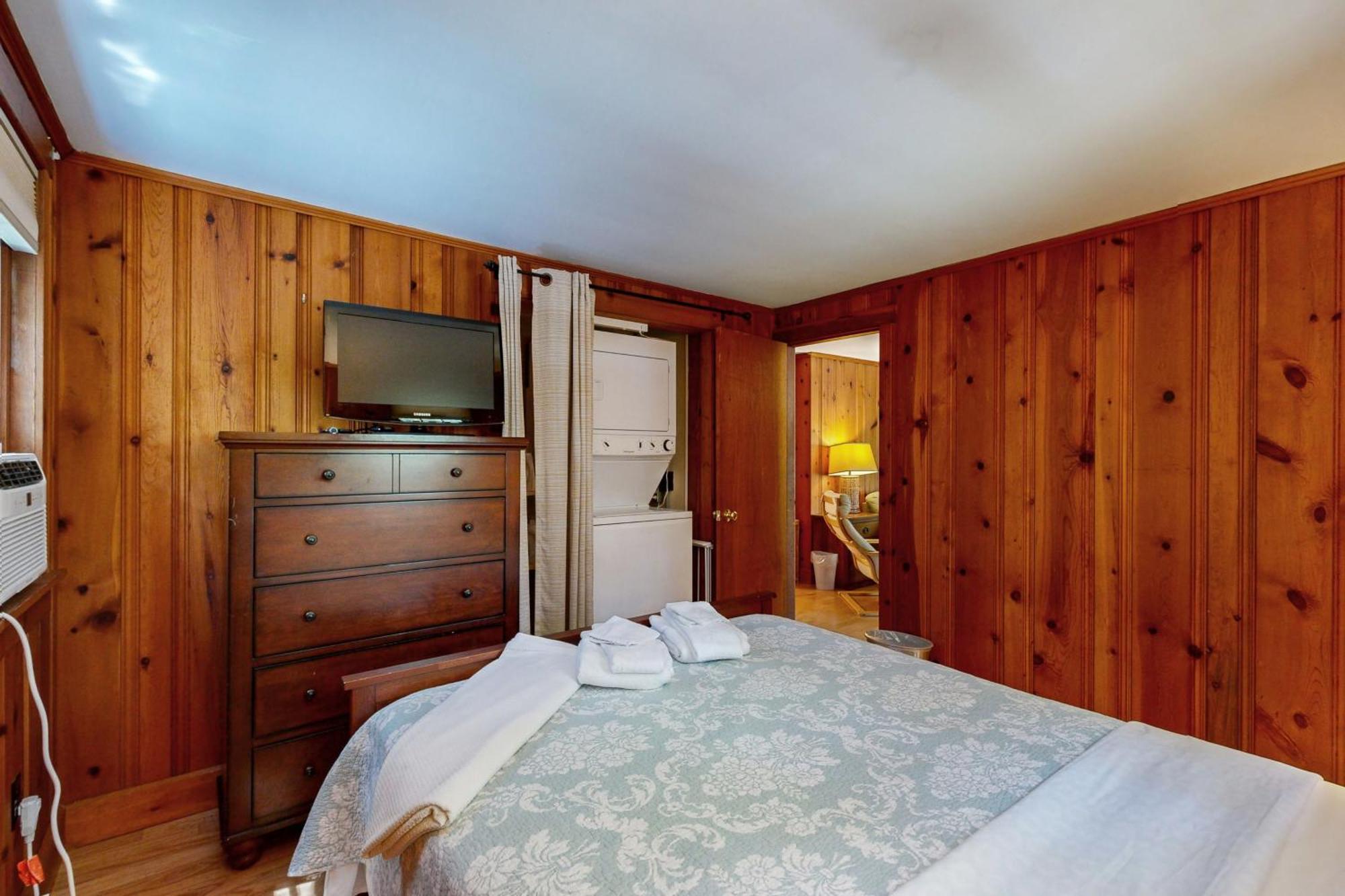 Pickerel Cove Cottage Машпи Экстерьер фото